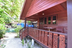Lipe Power Beach Resort