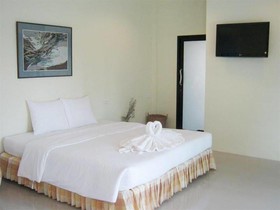 Lipe Resort