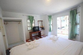 Lipe Resort