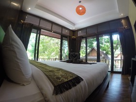 Lipe Sunset Beach Resort