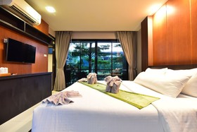 The Breeze Lipe Resort