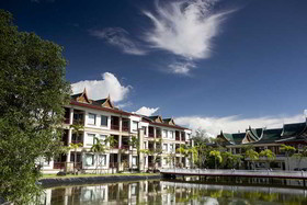 Miracle Island Resort