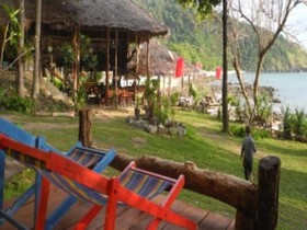 Baan Phu Lae Resort