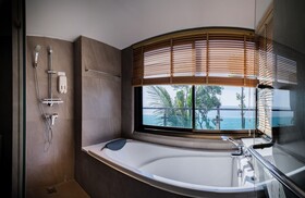 Cliff Lanta Suite
