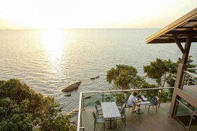 Cliff Lanta Suite