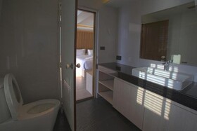Cliff Lanta Suite