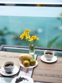 Cliff Lanta Suite