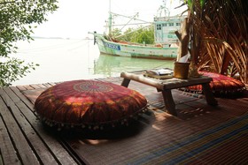 Deep House Seaview