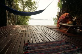 Deep House Seaview