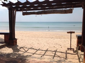Diamond Sand Palace