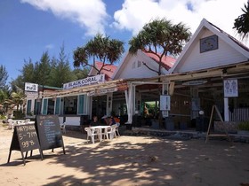 Diamond Sand Palace