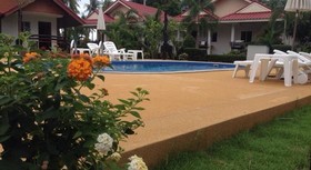 Hana Lanta Resort