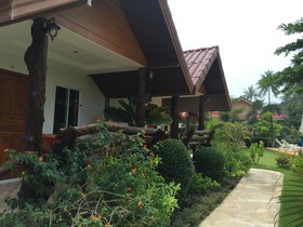 Hana Lanta Resort