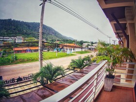 Lanta at Home