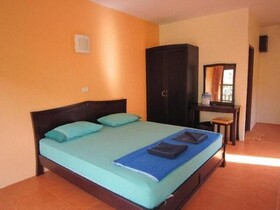 Lanta Bee Garden Resort
