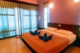 Lanta Bee Garden Resort