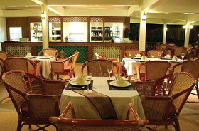 Lanta Casuarina Beach Resort