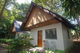 Lanta Coral Beach Resort