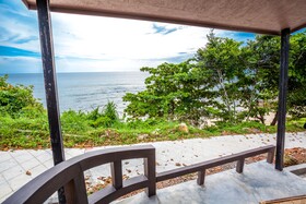Lanta Corner Resort
