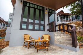 Lanta Corner Resort