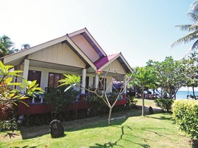 Lanta Emerald Bungalow