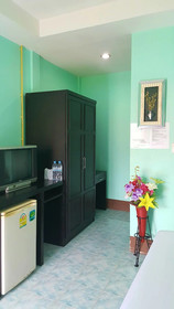 Lanta L.D. Beach Bungalows