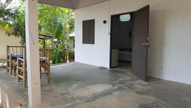 Lanta Lily Resort