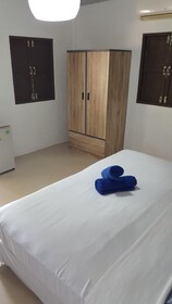 Lanta Lily Resort