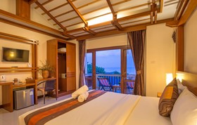 Lanta Miami Resort