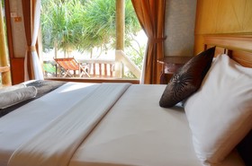 Lanta Miami Resort