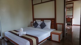 Lanta Miami Resort
