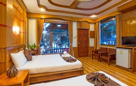 Lanta Miami Resort