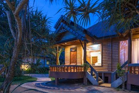 Lanta Miami Resort
