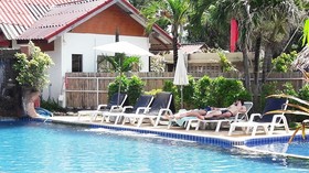Lanta New Beach Bungalows