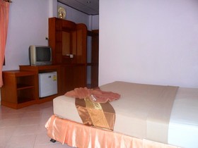 Lanta New Beach Bungalows