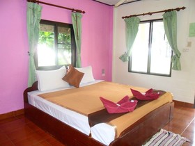 Lanta Palm Beach Resort