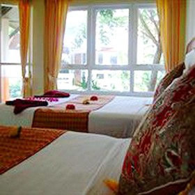 Lanta Palm Beach Resort