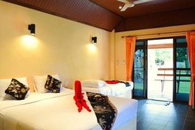 Lanta Pearl Beach Resort