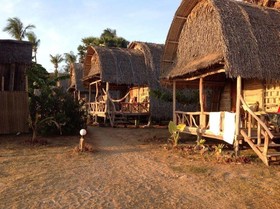 Lanta Riversand Resort