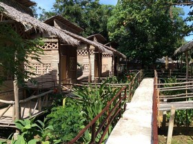 Lanta Riversand Resort