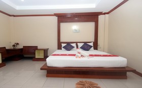 Lanta Riviera Resort