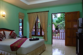 Lanta Riviera Resort