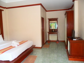 Lanta Riviera Resort