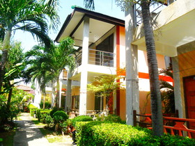 Lanta Riviera Resort