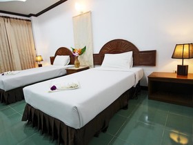 Lanta Sabai Hotel & Bungalows
