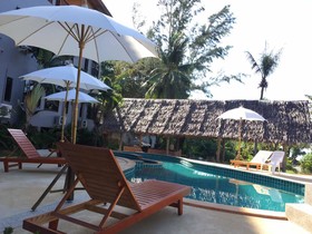Lanta Sabai Hotel & Bungalows