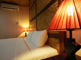Lanta Sabai Hotel & Bungalows