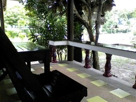 Lanta Sunny House