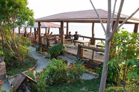 Lanta Topview Resort Sunset Bar Restaurant