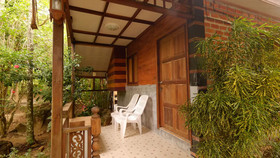 Lanta Valom Hideaway
